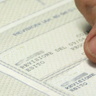 Nuove regole per il libretto di circolazione: ecco chi rischia una sanzione dal 3 novembre