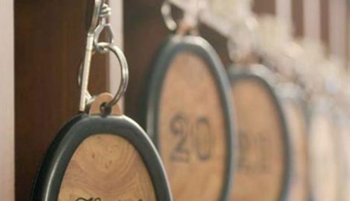 Il maltempo ostacola, ma non troppo, il turismo in Liguria nel week end del 25 aprile: meno stranieri, nel genovese forte l'effetto Euroflora