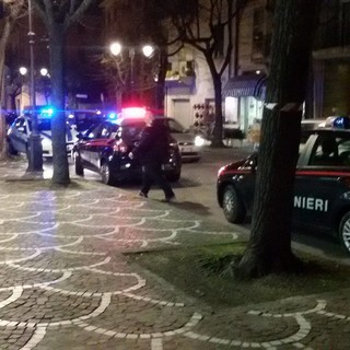 Controlli antidroga nel centro di Albenga: bloccati tre assuntori che avevano appena acquistato eroina