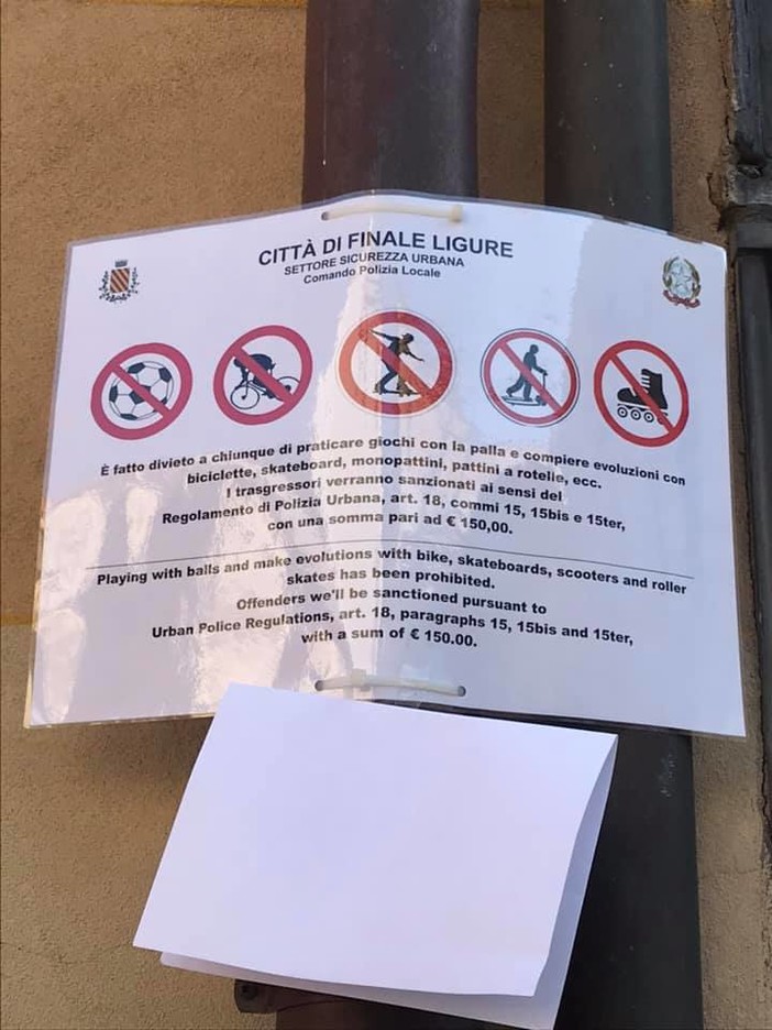 Estate a Finalborgo: nuovi cartelli, nuovi divieti... Nuove polemiche? Estate a Finalborgo: nuovi cartelli, nuovi divieti... Nuove polemiche?