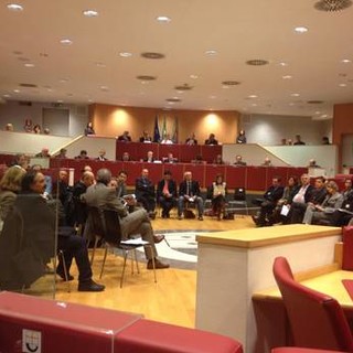 Costi della politica: indagine su nuovi gruppi in Regione