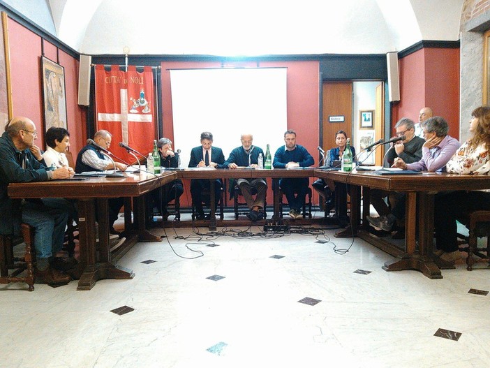 Noli, l'ira di Repetto: "Da un anno e mezzo il comune non ha un ragioniere" Noli, l'ira di Repetto: "Da un anno e mezzo il comune non ha un ragioniere"