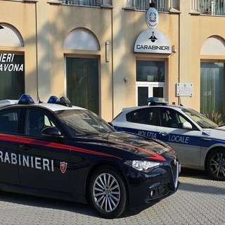 Albenga, spacciatori "fantasma" tra la vegetazione del fiume: arrestati con eroina, hashish e soldi
