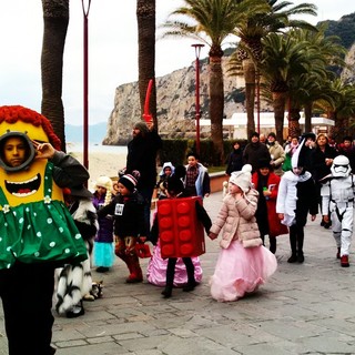 Torna il 6° Carnevalday di Finalmarina: si cercano sponsor