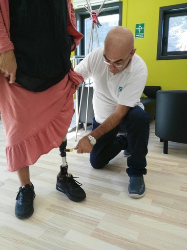 Perde la gamba in un incidente: "Da quel giorno la mia vita è cambiata, ma voglio continuare a 'correre'" Perde la gamba in un incidente: "Da quel giorno la mia vita è cambiata, ma voglio continuare a 'correre'"