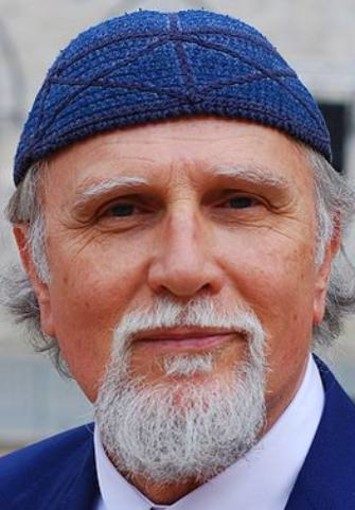 Ad Albissola Marina per "Parole Ubikate in Mare", incontro con Moni Ovadia