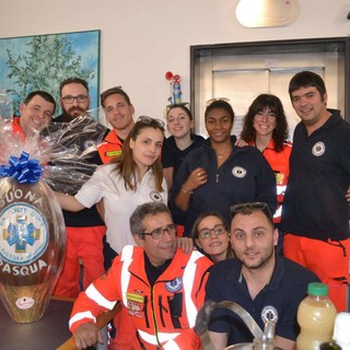 Albissola Marina, Pasqua in arrivo: un pensiero da parte della Croce d'Oro per la casa di riposo "C. Corrado" e per la Pediatria del "San Paolo" di Savona (FOTOGALLERY)