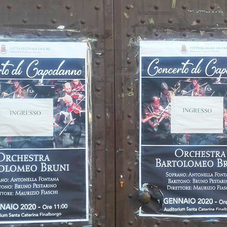 Il successo del concerto di Capodanno a Finalborgo fa discutere: "Si è trasformato in un evento a porte chiuse" Il successo del concerto di Capodanno a Finalborgo fa discutere: "Si è trasformato in un evento a porte chiuse"
