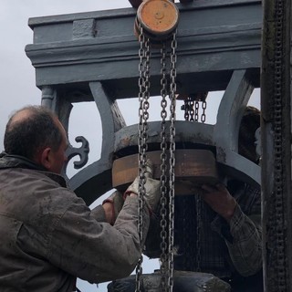 Verezzi: riprende a suonare la campana di San Martino per ricordare le mamme defunte