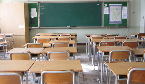Scuole di Villanova, caldaia in blocco e aule allagate: lezioni sospese