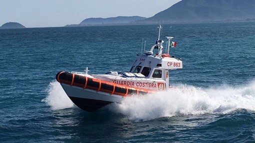 Prodotti ittici non tracciabili: la Guardia Costiera sequestra 413 kg di pescato Prodotti ittici non tracciabili: la Guardia Costiera sequestra 413 kg di pescato