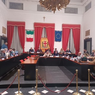 Depuratore Albenga, l'accusa dai banchi della minoranza: "Mancata la trasparenza, né confermati né smentiti i controlli della Procura"