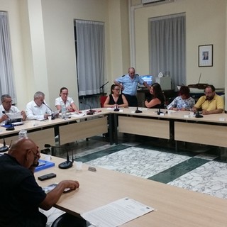 Ceriale: sì all'assestamento di bilancio, attesa per nuova asta per l’area T1