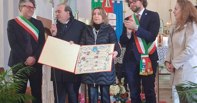 Stella conferirà la cittadinanza onoraria alla memoria a Sandro Pertini. Castellini: "Lo facciano tutti i Comuni liguri" Stella conferirà la cittadinanza onoraria alla memoria a Sandro Pertini. Castellini: "Lo facciano tutti i Comuni liguri"