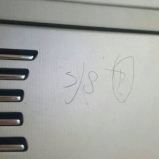 Furti in casa: attenzione ai simboli sul citofono