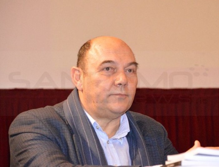 Il nostro gruppo editoriale al Festival della Tv e dei Nuovi Media di Dogliani per la presentazione de 'I Ristoranti della Tavolozza' Il nostro gruppo editoriale al Festival della Tv e dei Nuovi Media di Dogliani per la presentazione de 'I Ristoranti della Tavolozza'