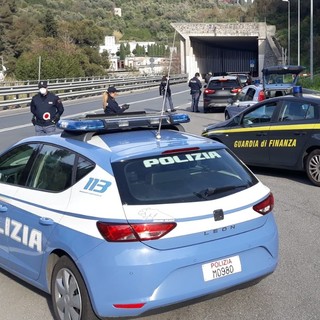 Polizia di Stato: ad Alassio e ad Albenga un imponente servizio straordinario di controllo del territorio