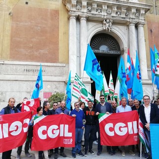Tim, mercoledì 23 febbraio sciopero contro lo scorporo dell'azienda: presidio a Genova alle 10 sotto la Prefettura