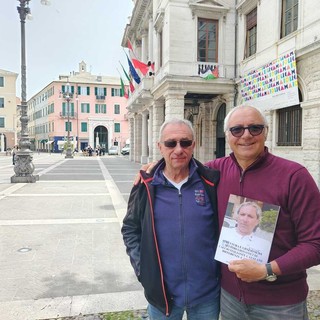La tesi in management dello sport in un libro che andrà in beneficenza: il savonese Giancarlo Bossolino e l'iniziativa per la Cresc.i (VIDEO)