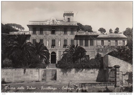 L'ex Collegio Aycardi come appariva negli anni '60