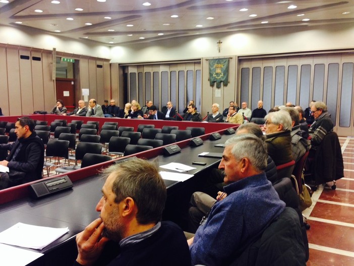 L’assemblea dei sindaci approva il Piano Rifiuti: tre ambiti con tre gestori