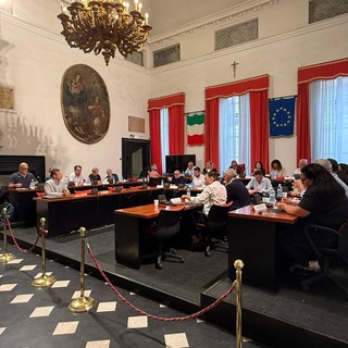 Consiglio comunale di Albenga, Crosetto (FdI): “Soddisfatti per il potenziamento della Polfer,  ma delusi dal no ai test antidroga per gli amministratori”