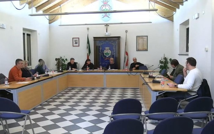 Punto Nascite del Santa Corona, il Consiglio comunale di Pietra: "Riapertura nel minor tempo possibile, ma senza levarlo a Savona" Punto Nascite del Santa Corona, il Consiglio comunale di Pietra: "Riapertura nel minor tempo possibile, ma senza levarlo a Savona"