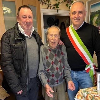 Albisola, entra nel club dei centenari l'albisolese Domenico Todaro