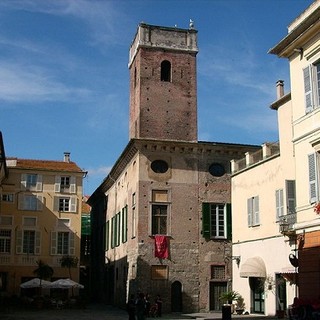 Valorizzazione del centro storico ad Albenga, la proposta di Ciangherotti: "Sgravi fiscali per chi affitta a nuove attività commerciali nella zona"