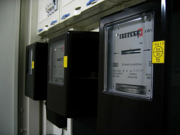 Savona, black out elettrico in centro con case, negozi e uffici senza luce Savona, black out elettrico in centro con case, negozi e uffici senza luce