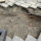 Finalborgo, sopralluogo su cantieri fognari e cedimenti della pavimentazione