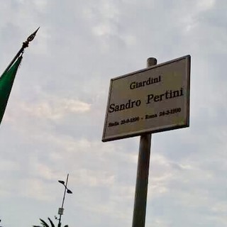 Intitolati a Sandro Pertini i giardini alla foce del Nimbalto a Loano (FOTO e VIDEO)