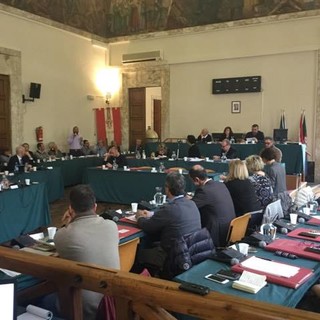Savona, Consiglio comunale sul sociale: il sindaco Caprioglio propone dei tavoli tecnici