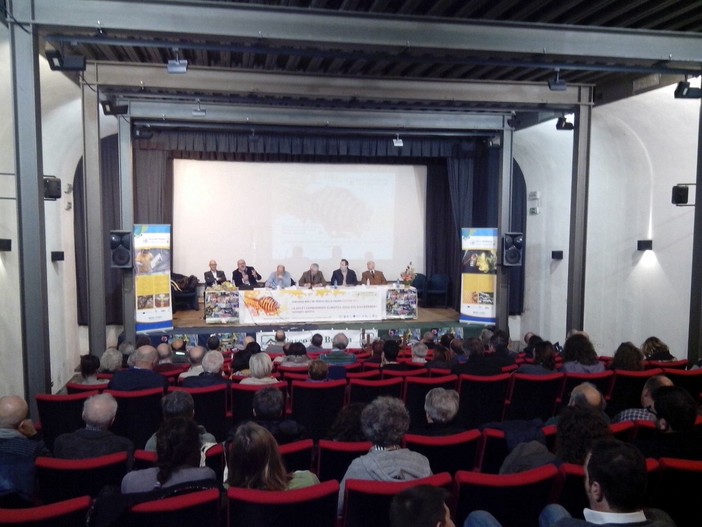 A Campo Ligure apicoltori in festa in occasione del concorso regionale sui mieli liguri