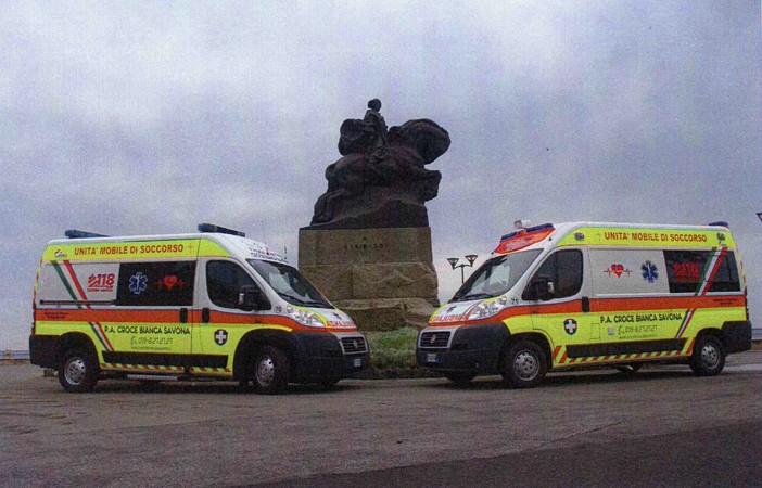 Inaugurazione delle due nuove ambulanze della Croce Bianca di Savona Inaugurazione delle due nuove ambulanze della Croce Bianca di Savona