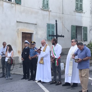 Cisano intitola una piazza a Don Giovanni Patrone, storico parroco della frazione di Cenesi