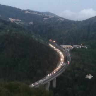 Primo week end in giallo: riecco il serpentone di auto sulla A10