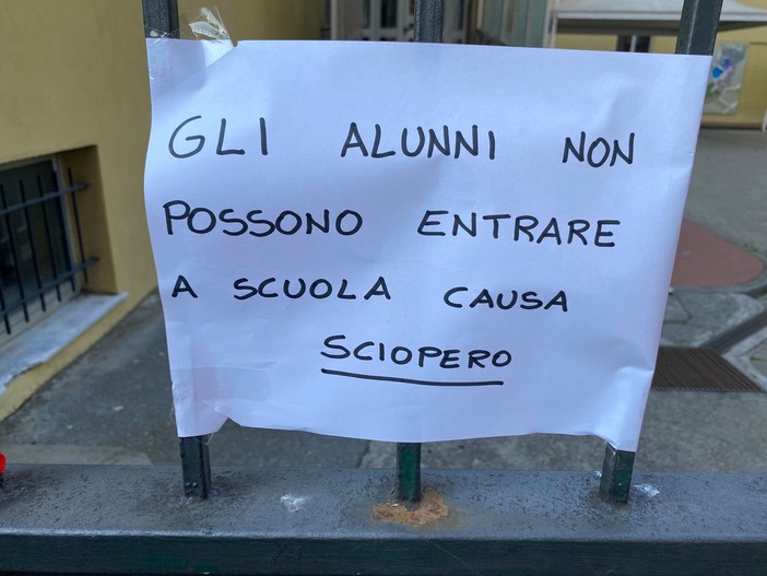 C'è lo sciopero del personale, niente prove INVALSI per alcuni studenti di Vado C'è lo sciopero del personale, niente prove INVALSI per alcuni studenti di Vado