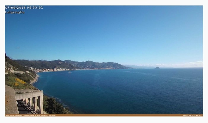 Nuova webcam "osservatorio meteorologico di Laigueglia" live da Capo Mele con vista sul golfo