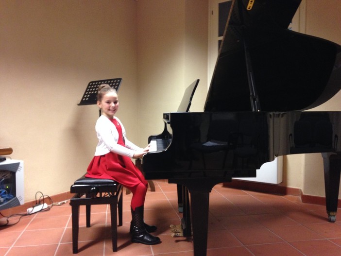 Albenga, domani concerto natalizio dedicato ai giovani talenti musicali del "Concorso Pianistico"