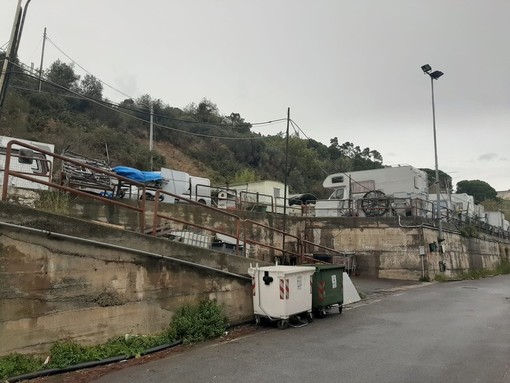 Savona, approvato il nuovo regolamento per il campo nomadi della Fontanassa Savona, approvato il nuovo regolamento per il campo nomadi della Fontanassa
