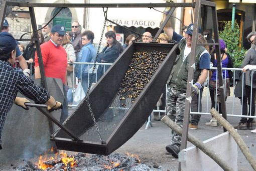La XXV Sagra della Castagna e della Caldarrosta di San Martino al Cimino