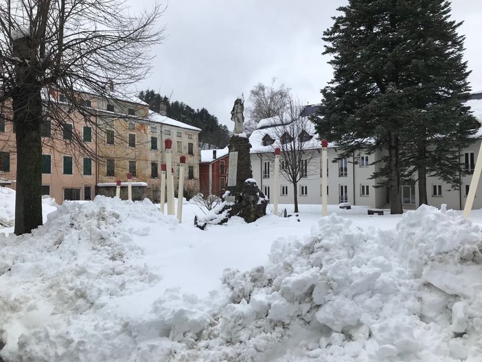 Temperature sempre sottozero nell'entroterra anche se in leggero rialzo: valore più basso a Calizzano con -7.6°