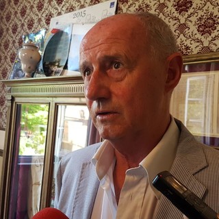 Profughi in arrivo ad Alassio, Canepa: "Sono tutti uomini giovani, quasi mai donne e bambini, perché?"