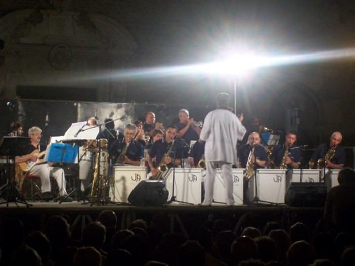 Albenga: super show per la Jazz Ambassadors (foto) Albenga: super show per la Jazz Ambassadors (foto)