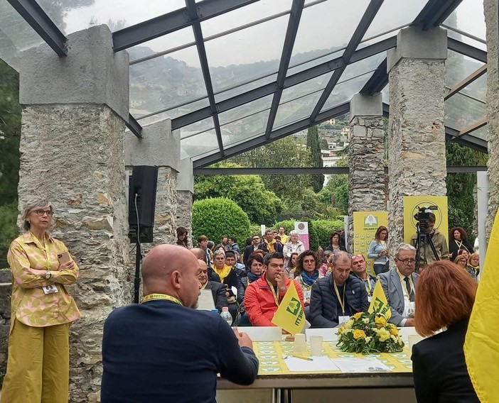Euroflora, grande successo per l’evento Coldiretti “Coltiviamo bellezza per produrre salute” Euroflora, grande successo per l’evento Coldiretti “Coltiviamo bellezza per produrre salute”