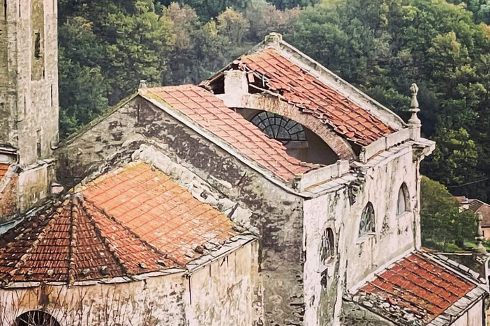 Chiesa del Pero a Varazze, subito la messa in sicurezza poi via alla demolizione