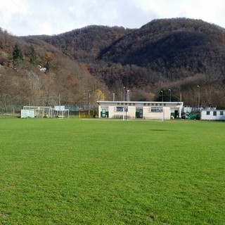 Bragno, nuova recinzione metallica per il campo sportivo dopo i danni dell’alluvione