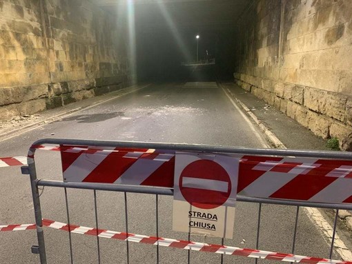 Cadono calcinacci dal ponte della ferrovia: chiuso ad Albisola Superiore il sottopasso di via San Sebastiano
