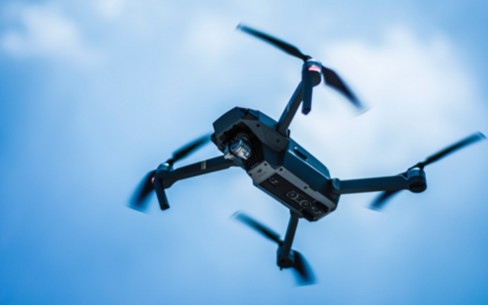 Savona, il Comune acquista un drone, un occhio dal cielo per controlli, cantieri e monitoraggio del territorio Savona, il Comune acquista un drone, un occhio dal cielo per controlli, cantieri e monitoraggio del territorio